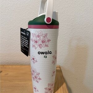 LIMITED EDITION Owala Azalea Flora Golf Tumbler